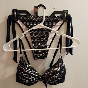 💥Never Worn💥 Tan & Black Bikini